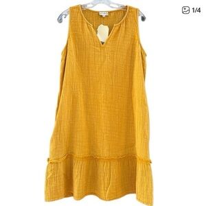 Wonderly Sleeveless Golden Mini Dress